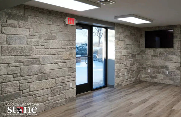 LAKEWOOD CORNER Room Scene