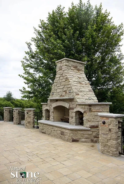 TUSCAN CHARDONNAY CORNER Scene 2