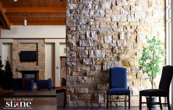 TRADITIONAL FOND DU LAC HARVEST Room Scene