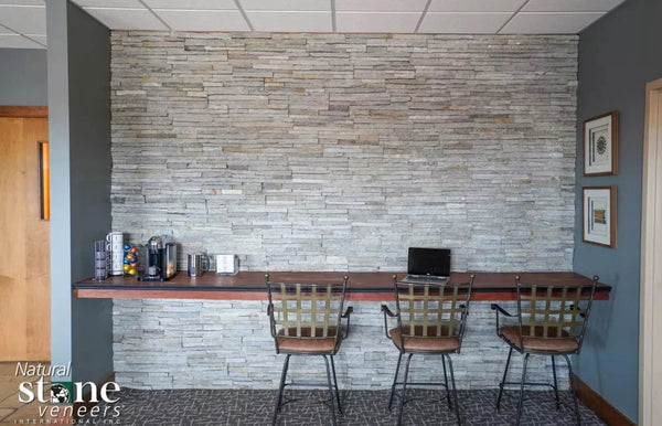 Silver Ledgestone Panel Room Scene