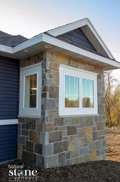 BILTMORE WARWICK CORNER Scene