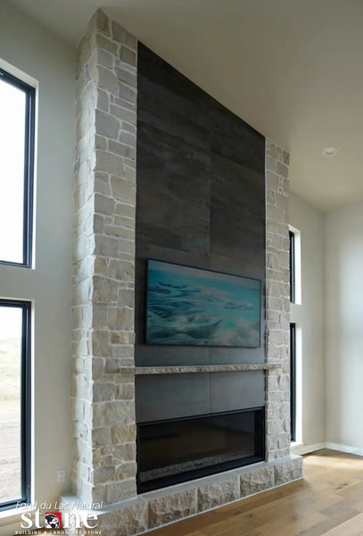 TRADITIONAL WHITE CASTLE CORNER Room Scene