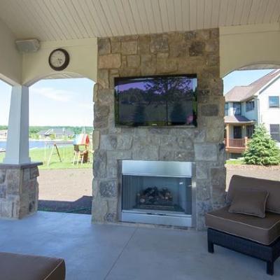 BILTMORE BIG TIMBER CORNER