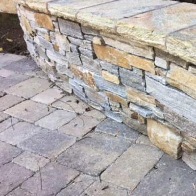 Realstone Systems Estate Greystone Gold Sandblasted Wall Cap 30"x12"