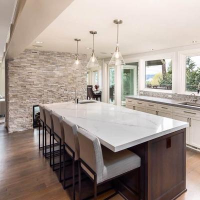 Realstone Systems Ledgestone Berkshire Buff Splitface Corner