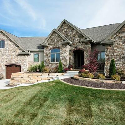 BILTMORE BIG TIMBER CORNER