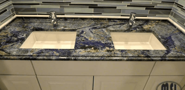 Marble Tile Collection Arabescato Carrara 3/4"x3/4"x12" Pencil Molding - FloorLife